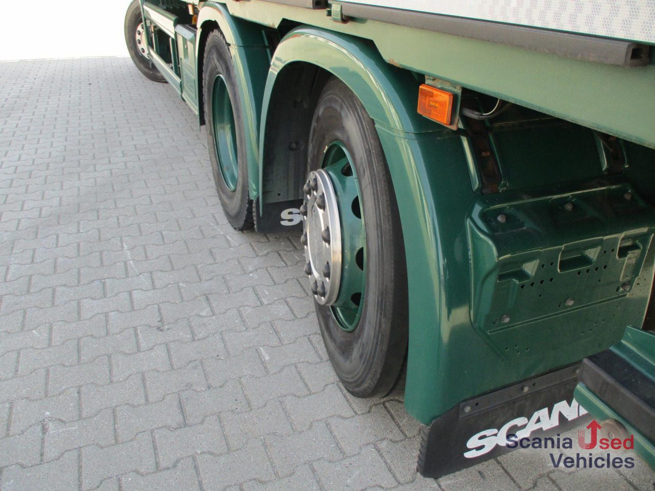 Kravas automašīna dzērienu pārvadāšanai SCANIA P 320 DB6x2*4MLB EWERS Getränkeaufbau, 2 x AHK: foto 6