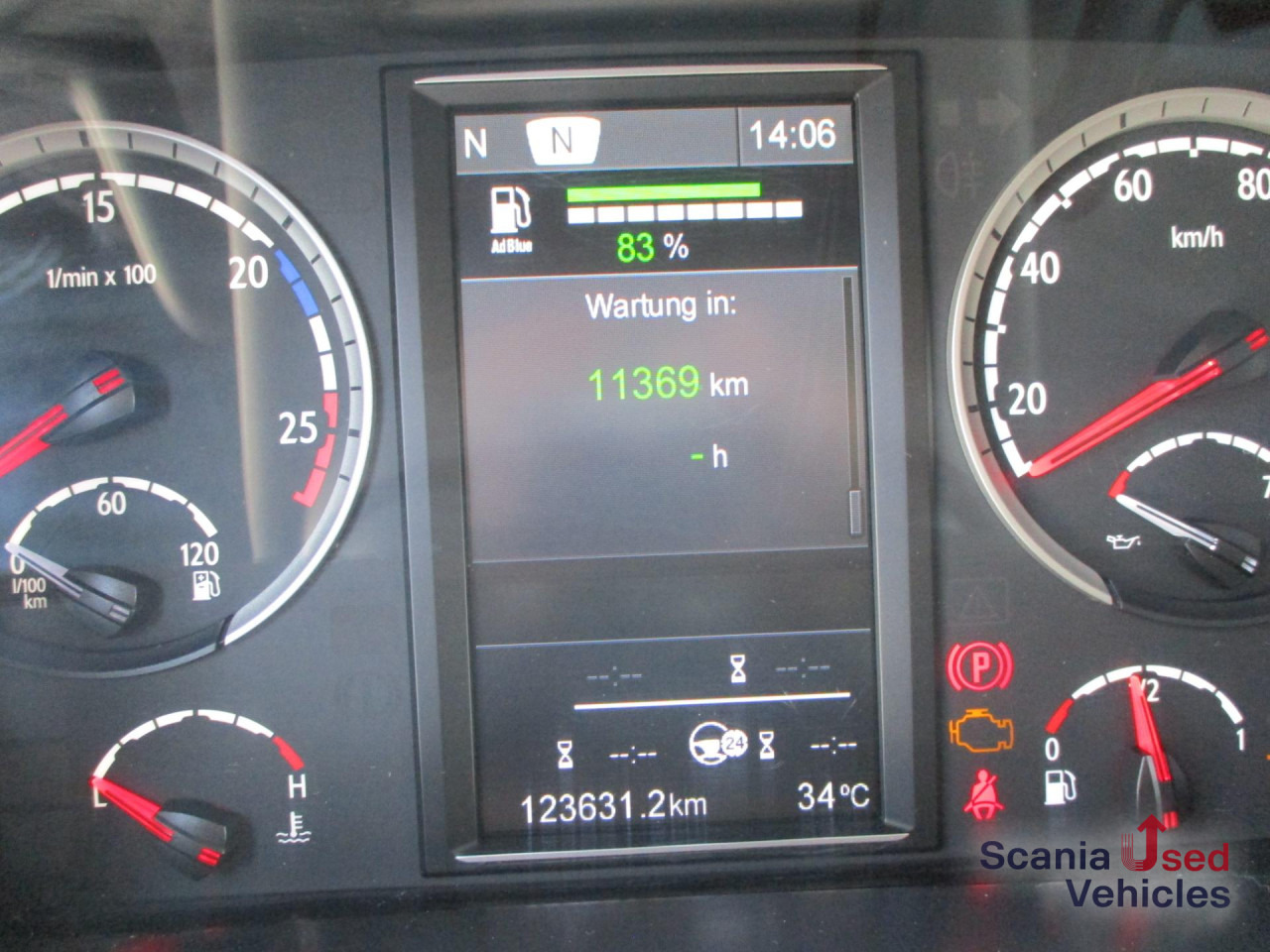 SCANIA P 320 DB6x2*4MLB EWERS Getränkeaufbau, 2 x AHK - Kravas automašīna dzērienu pārvadāšanai: foto 5 SCANIA P 320 DB6x2*4MLB EWERS Getränkeaufbau, 2 x AHK - Kravas automašīna dzērienu pārvadāšanai: foto 5