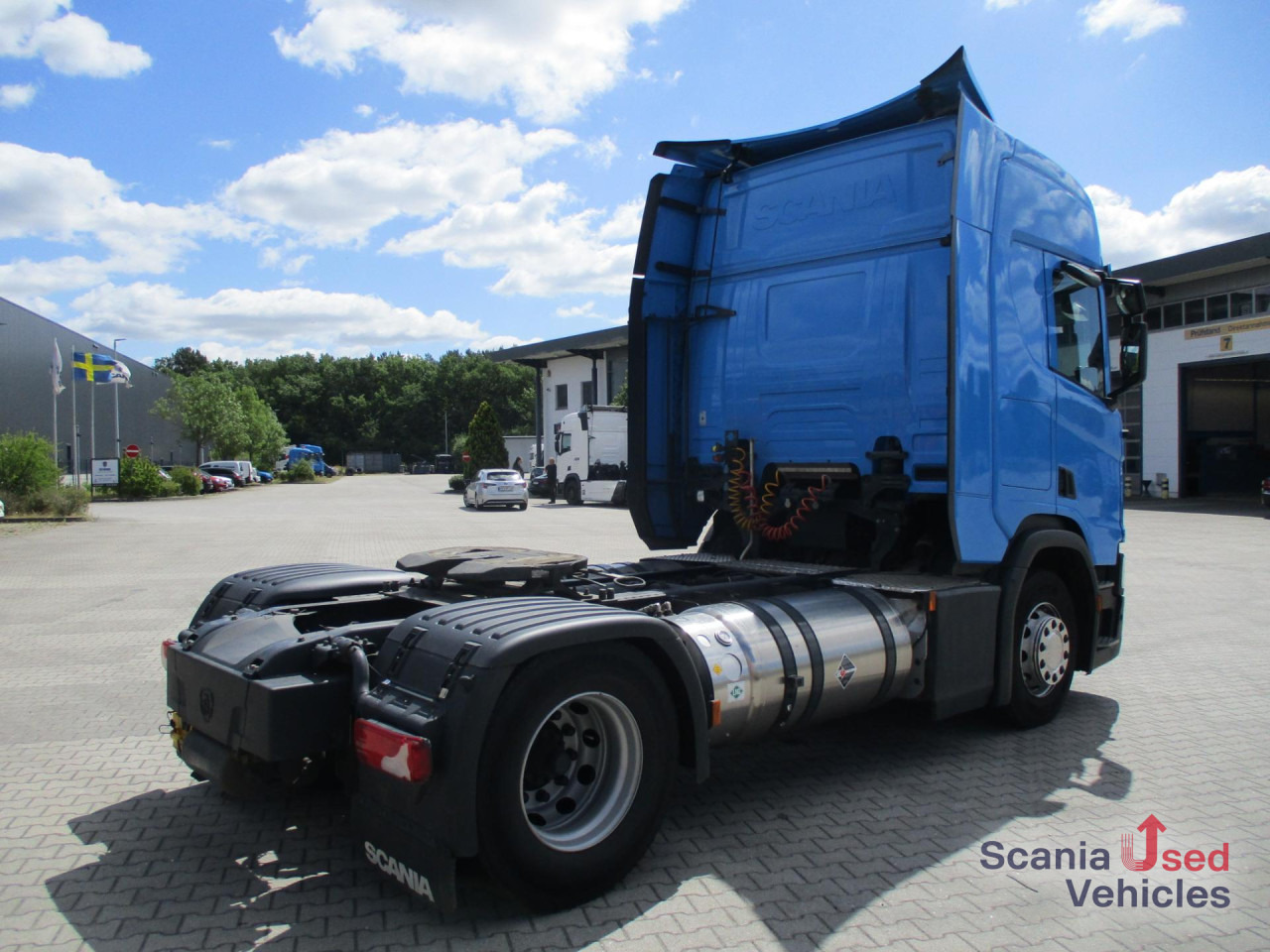 Vilcējs SCANIA R 410 A4x2NA LNG: foto 9