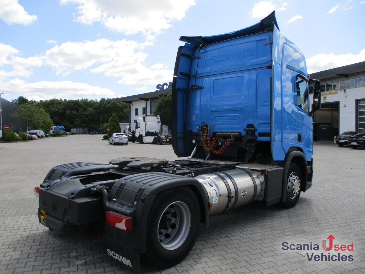 Vilcējs SCANIA R 410 A4x2NA LNG: foto 11