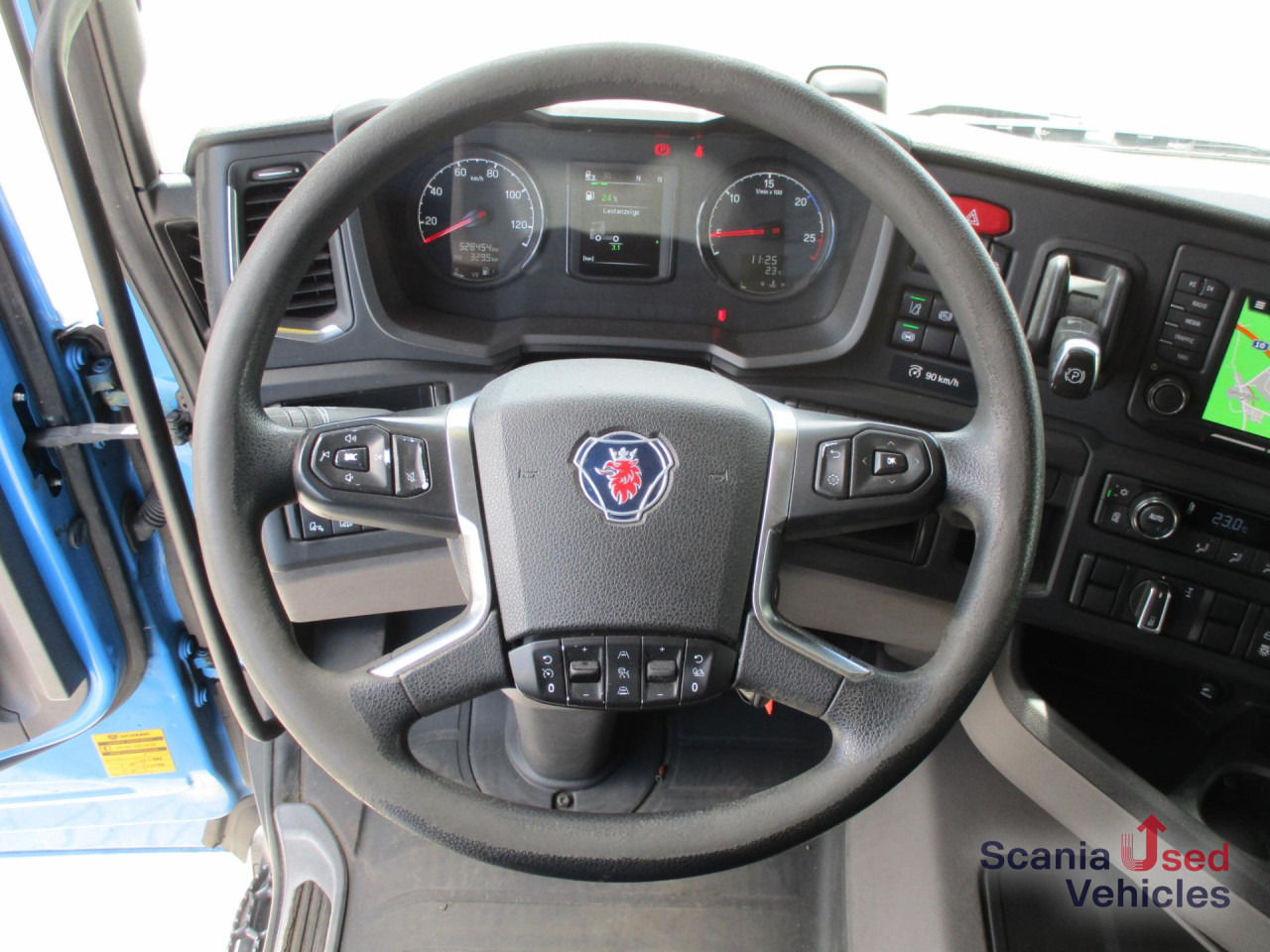 Vilcējs SCANIA R 410 A4x2NA LNG: foto 15