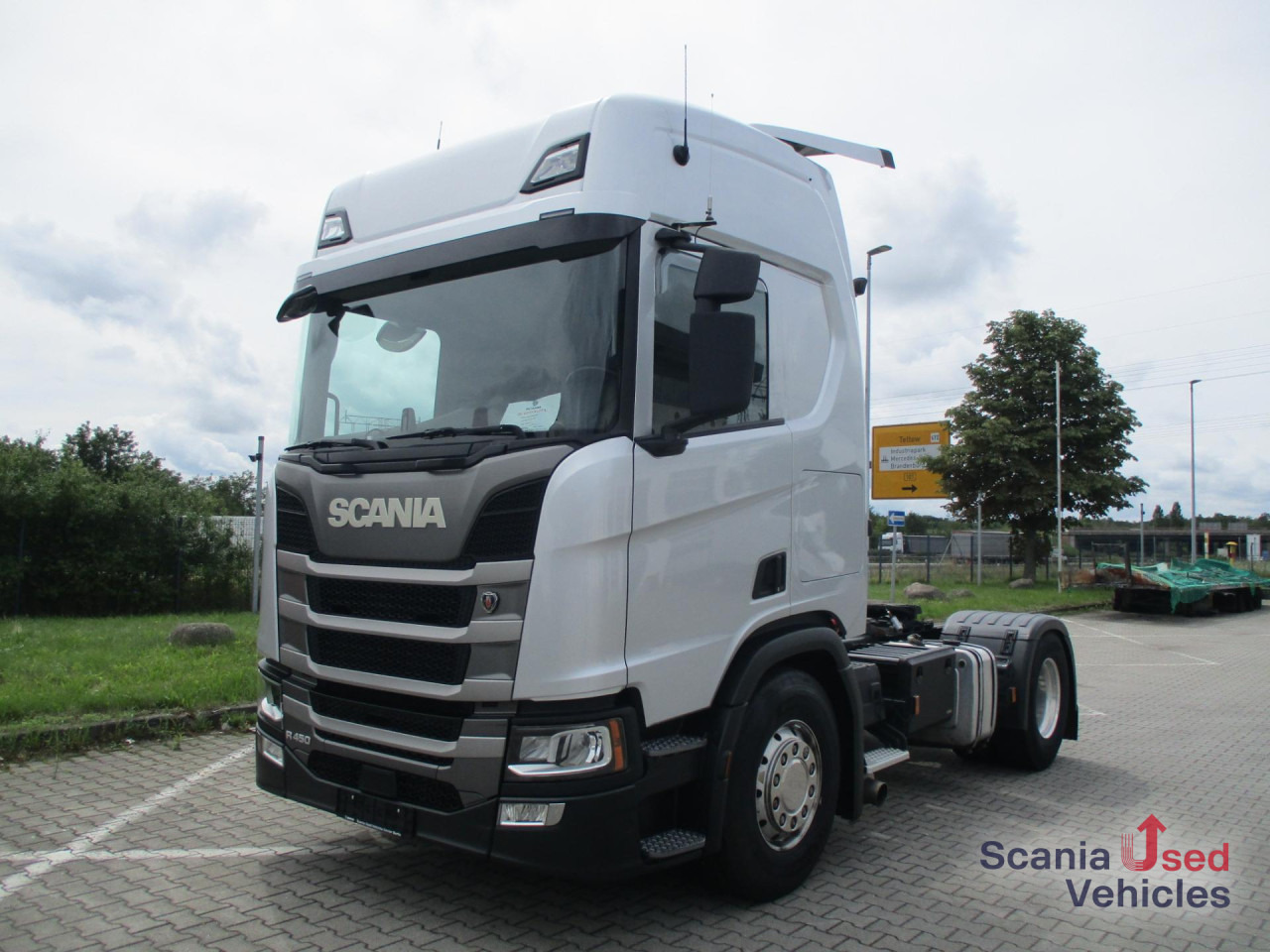 SCANIA R 450 A4x2NA 2-Kreis Hydraulik - Vilcējs: foto 1 SCANIA R 450 A4x2NA 2-Kreis Hydraulik - Vilcējs: foto 1