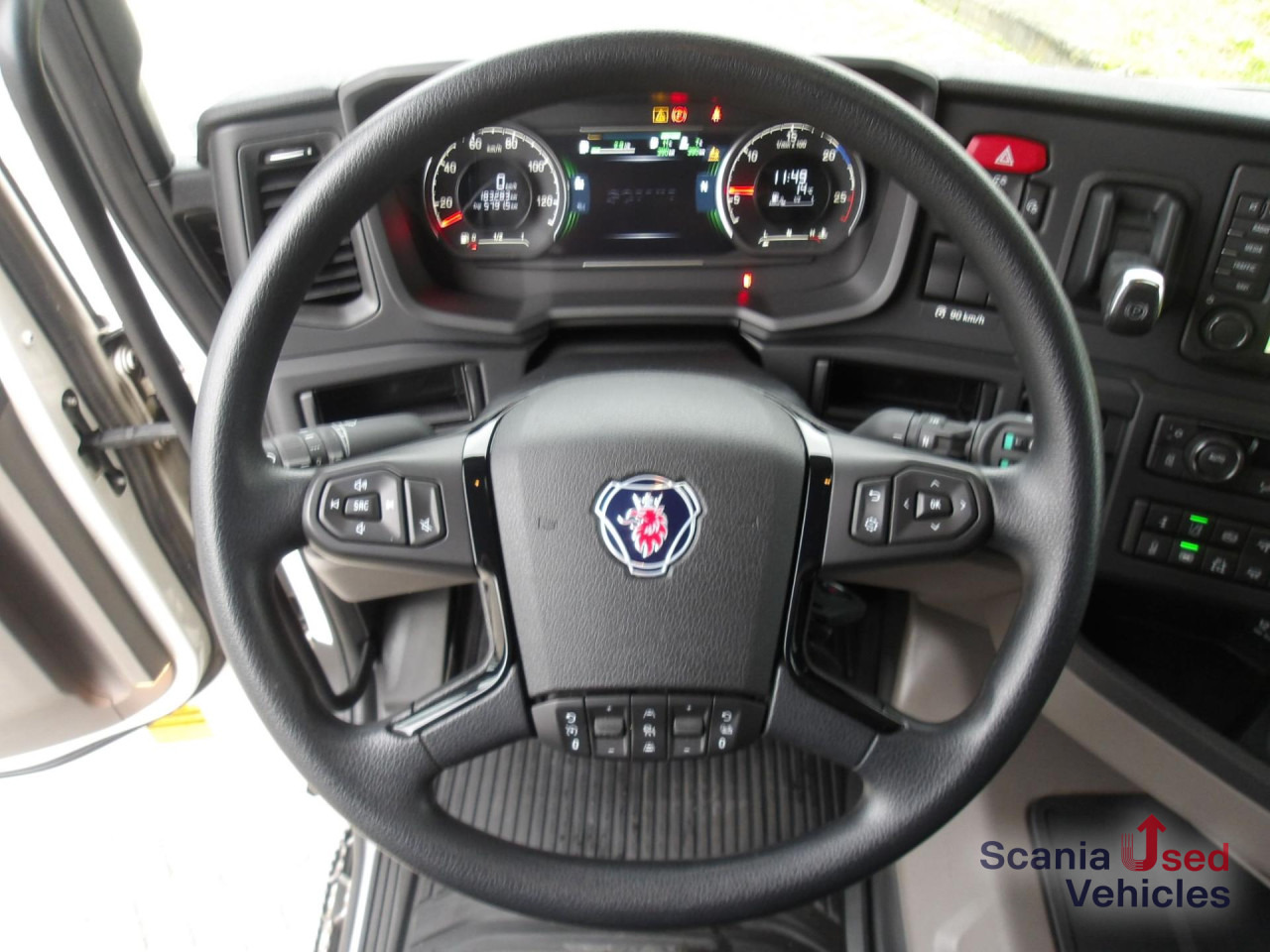 SCANIA R 460 A4x2NA / Hydraulik - Vilcējs: foto 2 SCANIA R 460 A4x2NA / Hydraulik - Vilcējs: foto 2