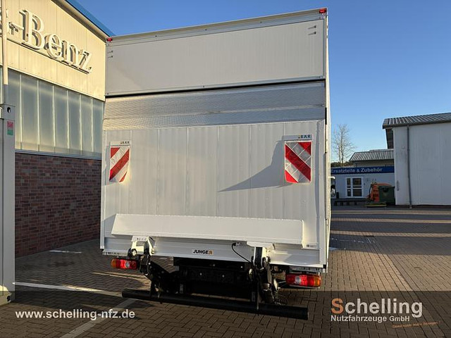 FUSO 7C18 - Kravas automašīna ar slēgto virsbūvi: foto 3 FUSO 7C18 - Kravas automašīna ar slēgto virsbūvi: foto 3