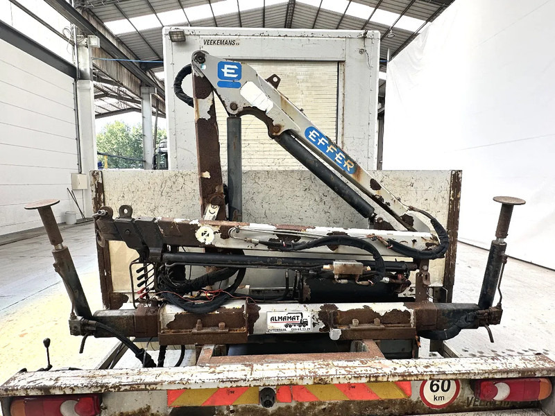 DAF LF 45.180 SANS / OHNE / WITHOUT GRUE EFFER - Kravas auto ar manipulatoru: foto 5 DAF LF 45.180 SANS / OHNE / WITHOUT GRUE EFFER - Kravas auto ar manipulatoru: foto 5