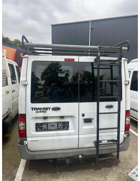 Ford Transit 85 T260 MOTEUR / BOÎTE-GETRIEBE-GEARBOX ok /POU PIECES - TEILE - ONDERDELEN - Kravas mikroautobuss: foto 5 Ford Transit 85 T260 MOTEUR / BOÎTE-GETRIEBE-GEARBOX ok /POU PIECES - TEILE - ONDERDELEN - Kravas mikroautobuss: foto 5