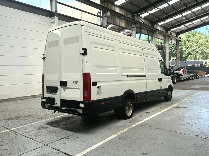 Iveco Daily 35C13 AIRCO / MOTORPROBLEEM -PROBLEME DE MOTEUR - Kravas mikroautobuss: foto 5 Iveco Daily 35C13 AIRCO / MOTORPROBLEEM -PROBLEME DE MOTEUR - Kravas mikroautobuss: foto 5