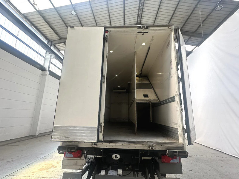 MAN TGX 26.360 steerable lift axles / hefbare stuurasen / essieux relevables directionnels - Kravas automašīna refrižerators: foto 5 MAN TGX 26.360 steerable lift axles / hefbare stuurasen / essieux relevables directionnels - Kravas automašīna refrižerators: foto 5