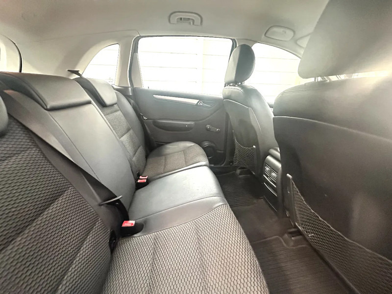 Sedans Mercedes-Benz B-Klasse 180 CDI: foto 13