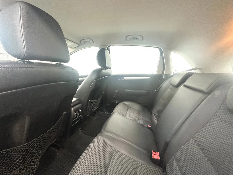 Sedans Mercedes-Benz B-Klasse 180 CDI: foto 12