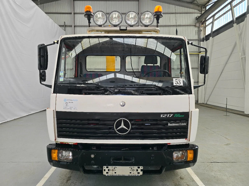 Mercedes-Benz E 1217 - BR 9 / LAMMES - BLATT - SPRING / EFFER KRAAN / DHOLLANDIA - Bortu kravas automašīna/ Platforma, Kravas auto ar manipulatoru: foto 2 Mercedes-Benz E 1217 - BR 9 / LAMMES - BLATT - SPRING / EFFER KRAAN / DHOLLANDIA - Bortu kravas automašīna/ Platforma, Kravas auto ar manipulatoru: foto 2