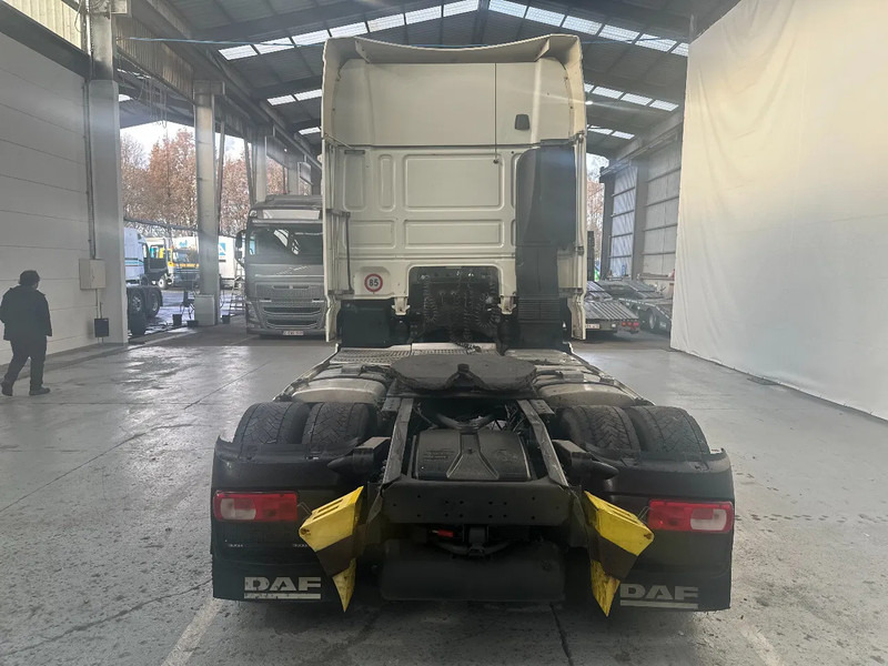 DAF XF 106.460 SUPERSPACECAB - Vilcējs: foto 4 DAF XF 106.460 SUPERSPACECAB - Vilcējs: foto 4