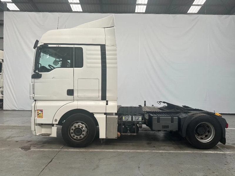 MAN TGX 18.440 XLX/ 8 Pieces-Stuck / Euro 5 - Vilcējs: foto 2 MAN TGX 18.440 XLX/ 8 Pieces-Stuck / Euro 5 - Vilcējs: foto 2