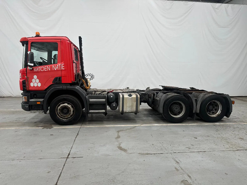 Scania P114-340 G 6x2-6x4 / compresseur - compressor / EURO 2 - Vilcējs: foto 2 Scania P114-340 G 6x2-6x4 / compresseur - compressor / EURO 2 - Vilcējs: foto 2