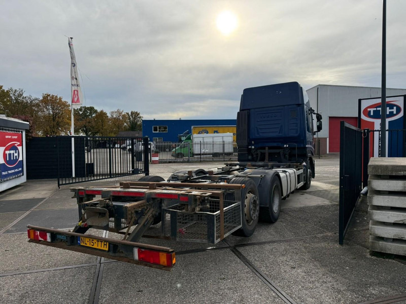 Iveco AS260S46Y/FP-CM Retarder 441.500 km German BDF 6x2 - Šasija kravas automašīna: foto 3 Iveco AS260S46Y/FP-CM Retarder 441.500 km German BDF 6x2 - Šasija kravas automašīna: foto 3