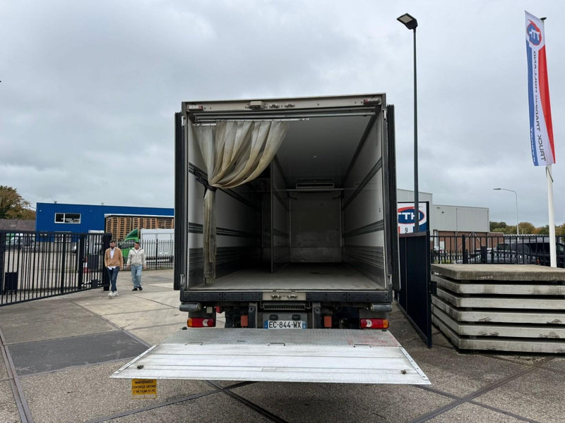 Renault D210.14 Frigobox Multitemp + Taillift THERMO KING T800R - Kravas automašīna refrižerators: foto 5 Renault D210.14 Frigobox Multitemp + Taillift THERMO KING T800R - Kravas automašīna refrižerators: foto 5