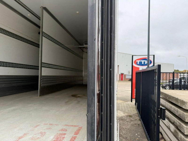 Renault D210.14 Frigobox Multitemp + Taillift THERMO KING T800R līzingu Renault D210.14 Frigobox Multitemp + Taillift THERMO KING T800R: foto 12