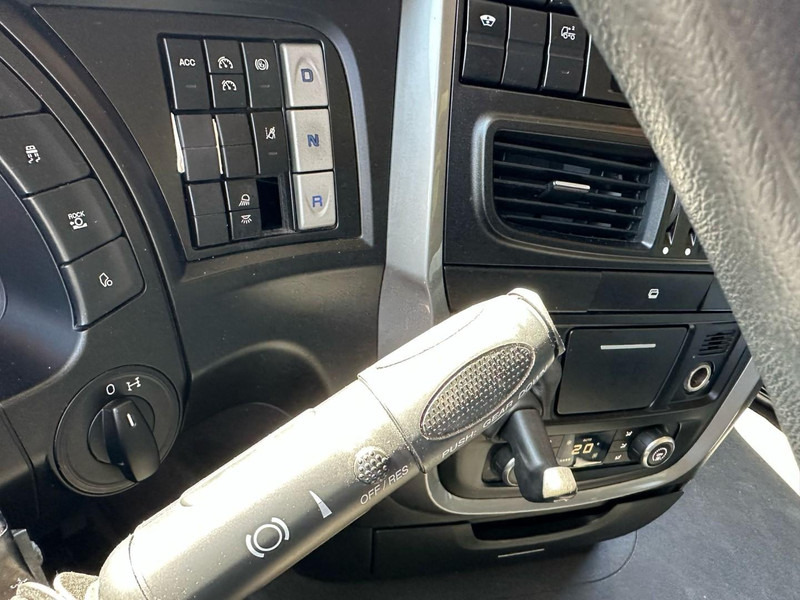 Iveco AS440S46T/FP-LT HI-WAY 2x fueltank height adjustable 5th wheel līzingu Iveco AS440S46T/FP-LT HI-WAY 2x fueltank height adjustable 5th wheel: foto 14