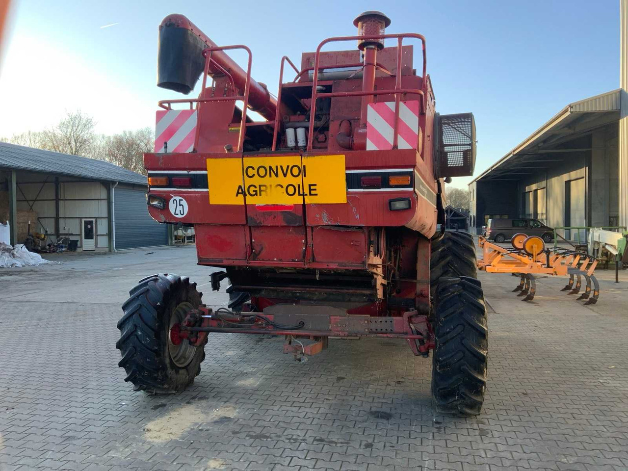 1979 CASE INTERNATIONAL 1480 AXIAL COMBINE - Labības kombains: foto 4 1979 CASE INTERNATIONAL 1480 AXIAL COMBINE - Labības kombains: foto 4