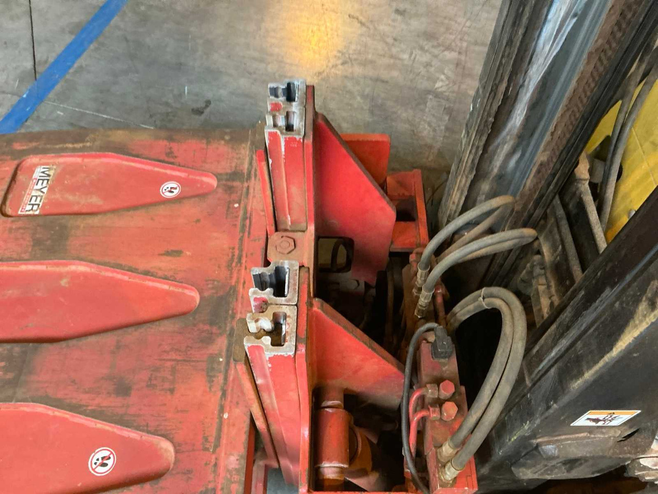 Autokrāvējs 2001 YALE ERP25ALFV2395 FORKLIFT: foto 9