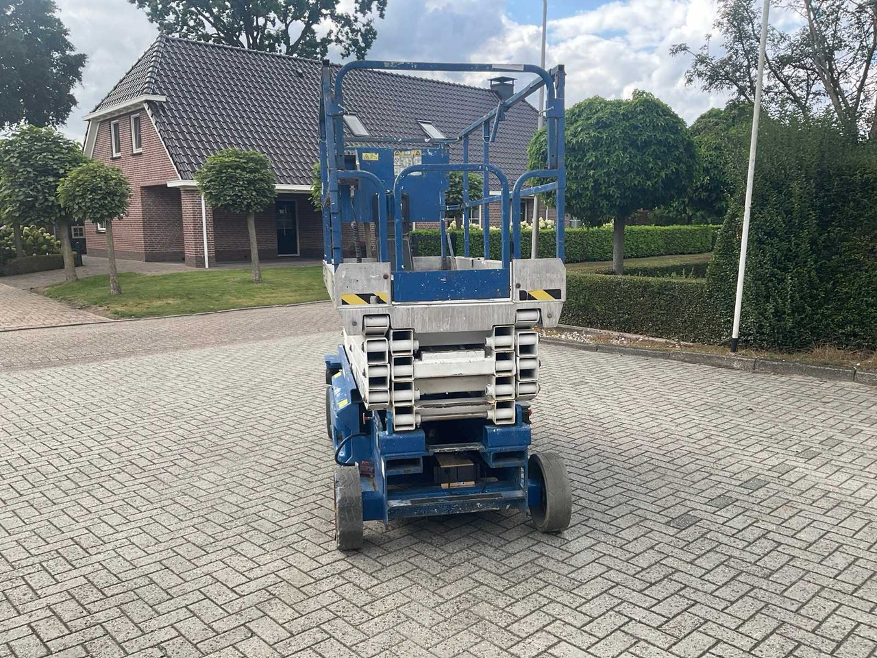 2006 JLG. 3246 ES AERIAL PLATFORM - Pacēlājs: foto 3 2006 JLG. 3246 ES AERIAL PLATFORM - Pacēlājs: foto 3