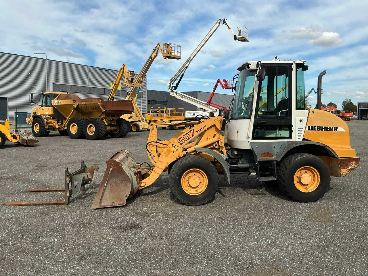 2006 LIEBHERR L 507 STEREO SHOVEL - Riteņu iekrāvējs: foto 2 2006 LIEBHERR L 507 STEREO SHOVEL - Riteņu iekrāvējs: foto 2