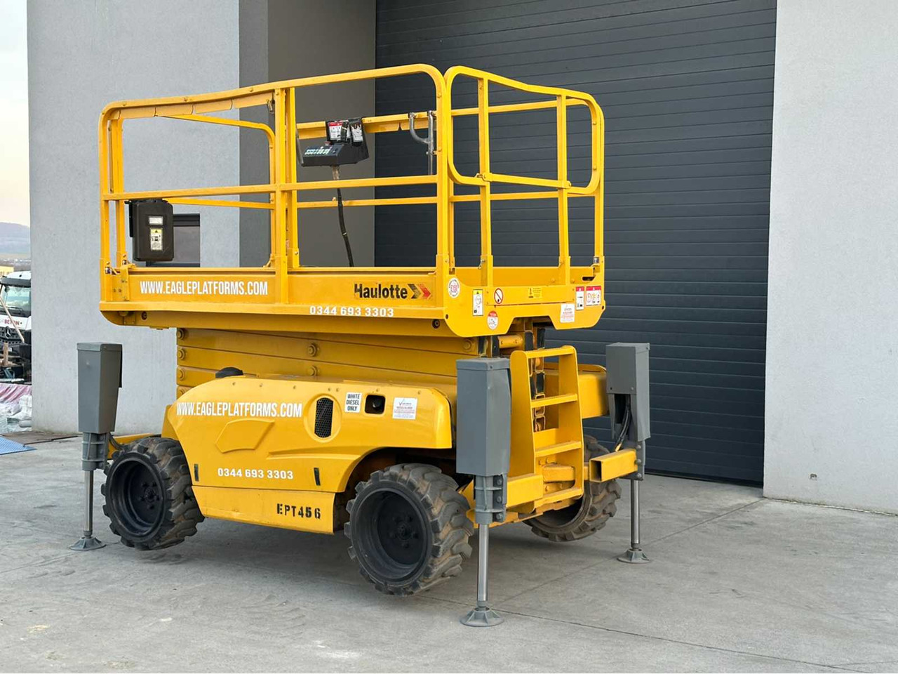 2010 HAULOTTE COMPACT 12DX AERIAL WORK PLATFORMS - Pacēlājs: foto 5 2010 HAULOTTE COMPACT 12DX AERIAL WORK PLATFORMS - Pacēlājs: foto 5