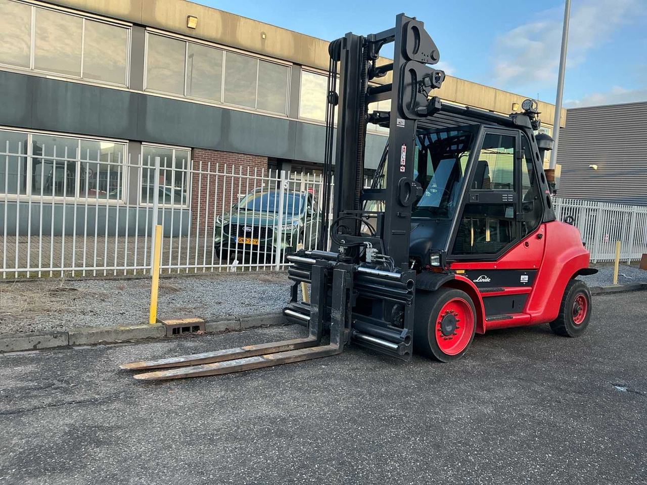 2010 LINDE H80D-01/900 FORKLIFT - Autokrāvējs: foto 1 2010 LINDE H80D-01/900 FORKLIFT - Autokrāvējs: foto 1