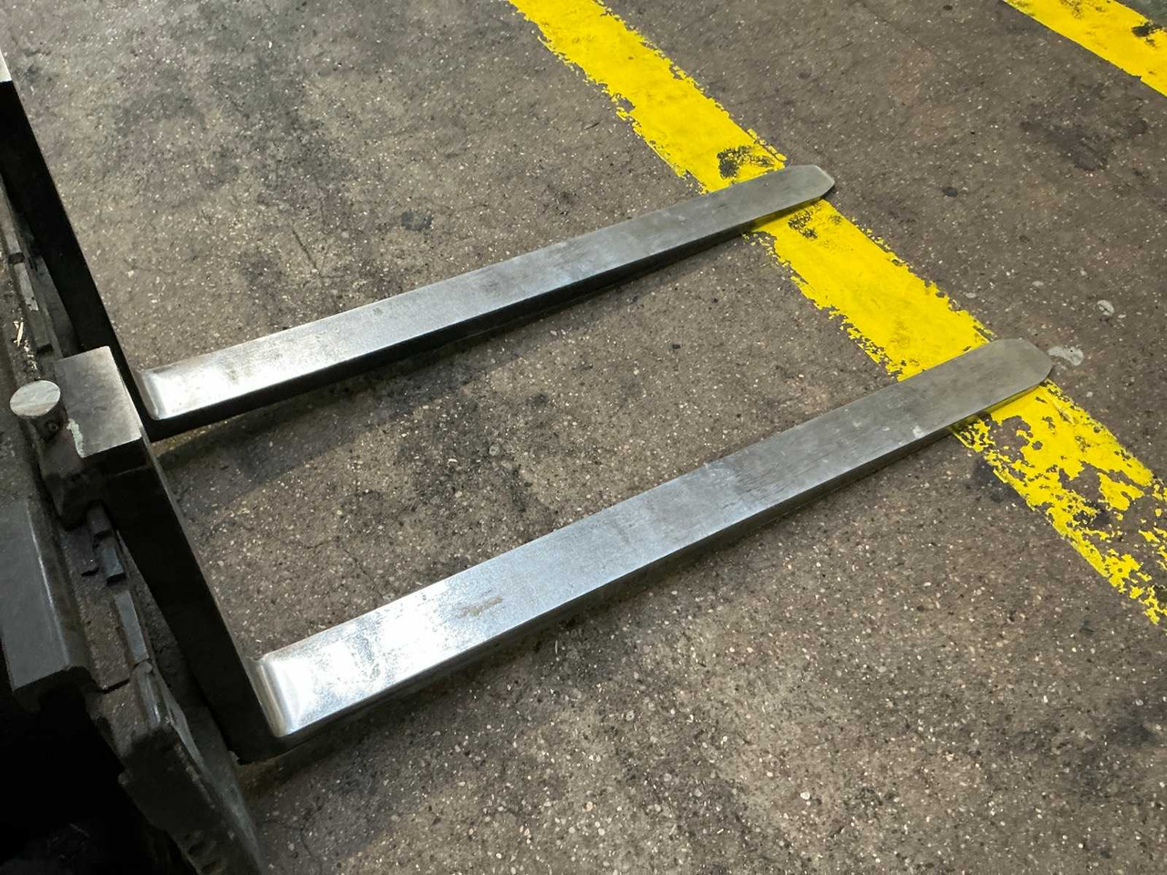 2015 YALE ERP16VF FORKLIFT - Autokrāvējs: foto 5 2015 YALE ERP16VF FORKLIFT - Autokrāvējs: foto 5