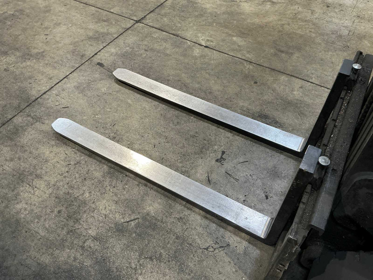 2015 YALE ERP16VF FORKLIFT - Autokrāvējs: foto 5 2015 YALE ERP16VF FORKLIFT - Autokrāvējs: foto 5