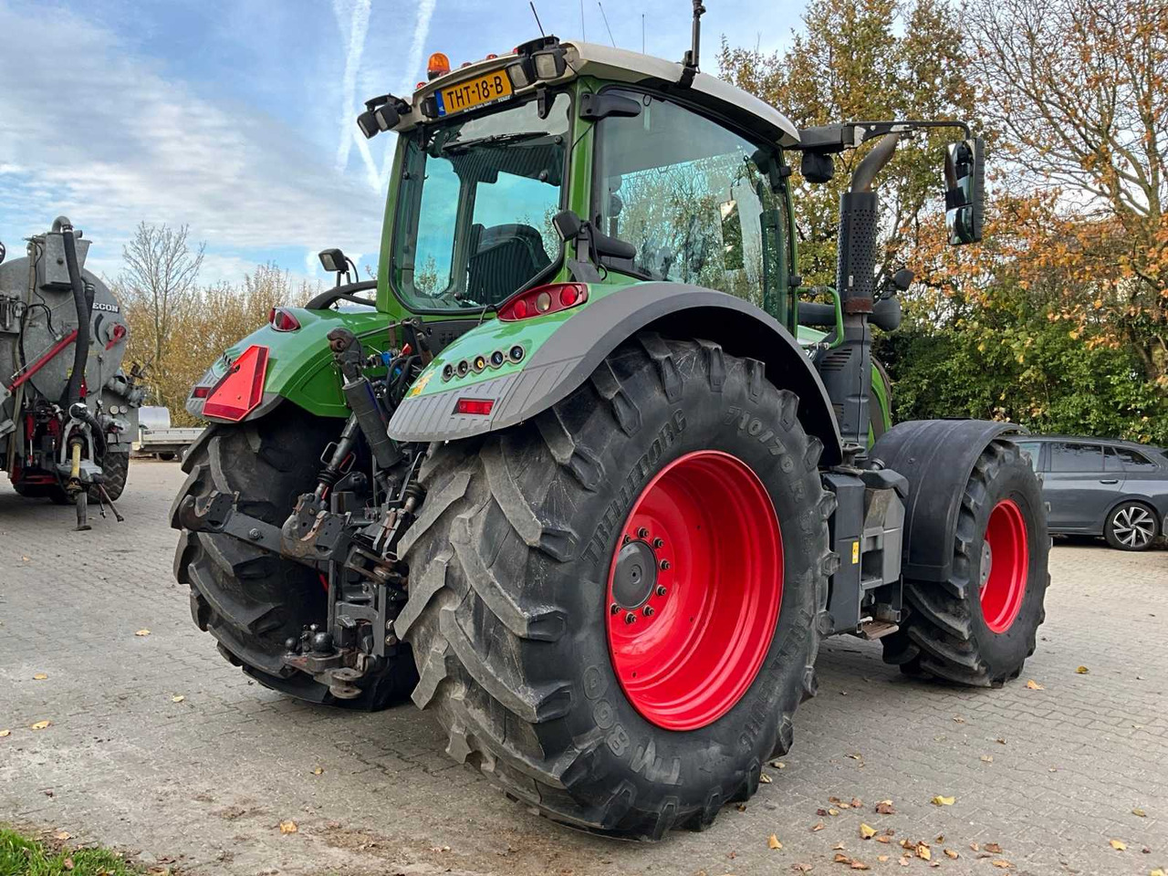 2017 FENDT 720 VARIO ALL-WHEEL DRIVE AGRICULTURAL TRACTOR - Traktors: foto 3 2017 FENDT 720 VARIO ALL-WHEEL DRIVE AGRICULTURAL TRACTOR - Traktors: foto 3