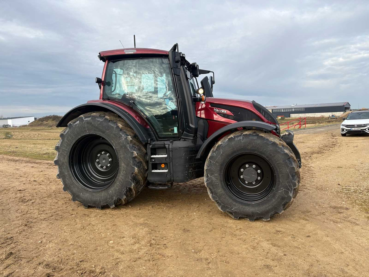 2022 DEMONSTRATION VALTRA N175 DIRECT TRACTOR - Traktors: foto 5 2022 DEMONSTRATION VALTRA N175 DIRECT TRACTOR - Traktors: foto 5