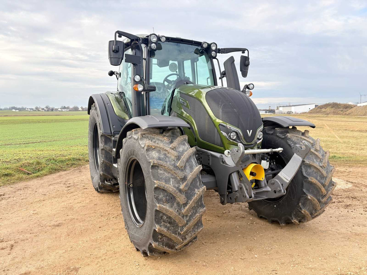 2022 NEW VALTRA N155E ACTIVE TRACTOR - Traktors: foto 4 2022 NEW VALTRA N155E ACTIVE TRACTOR - Traktors: foto 4