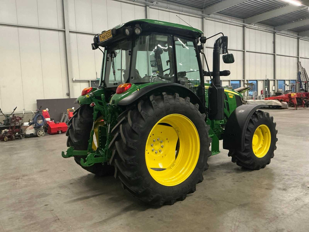 2025 JOHN DEERE 5100M FOUR WHEEL DRIVE FARM TRACTOR - Traktors: foto 5 2025 JOHN DEERE 5100M FOUR WHEEL DRIVE FARM TRACTOR - Traktors: foto 5