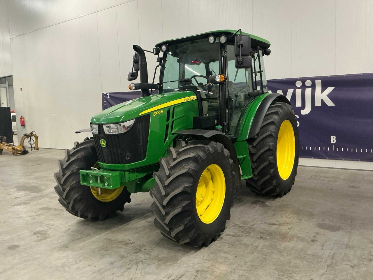 2025 JOHN DEERE 5100M FOUR WHEEL DRIVE FARM TRACTOR - Traktors: foto 1 2025 JOHN DEERE 5100M FOUR WHEEL DRIVE FARM TRACTOR - Traktors: foto 1