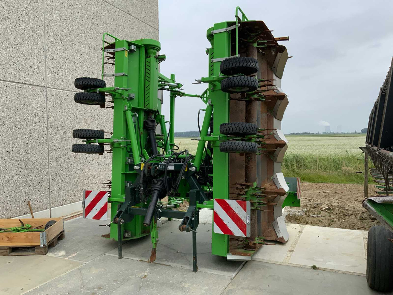 AVG Ge-Force HD 8X75 - Zemes frēze: foto 2 AVG Ge-Force HD 8X75 - Zemes frēze: foto 2