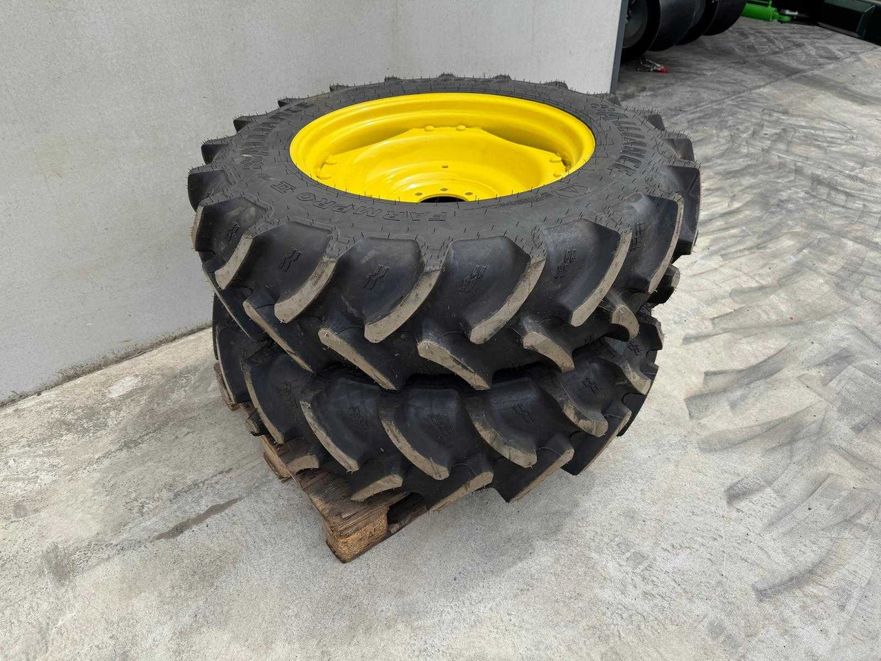 Alliance Farmpro 2 - Riepas un diski - Traktors: foto 3 Alliance Farmpro 2 - Riepas un diski - Traktors: foto 3
