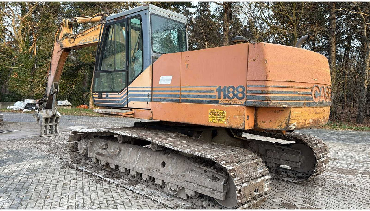 CASE - 1996 - 1188 - CRAWLER EXCAVATOR - Ekskavators: foto 2 CASE - 1996 - 1188 - CRAWLER EXCAVATOR - Ekskavators: foto 2