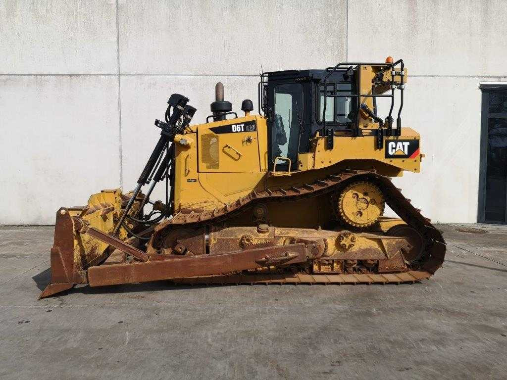 CATERPILLAR D6T LGP - Buldozers: foto 2 CATERPILLAR D6T LGP - Buldozers: foto 2