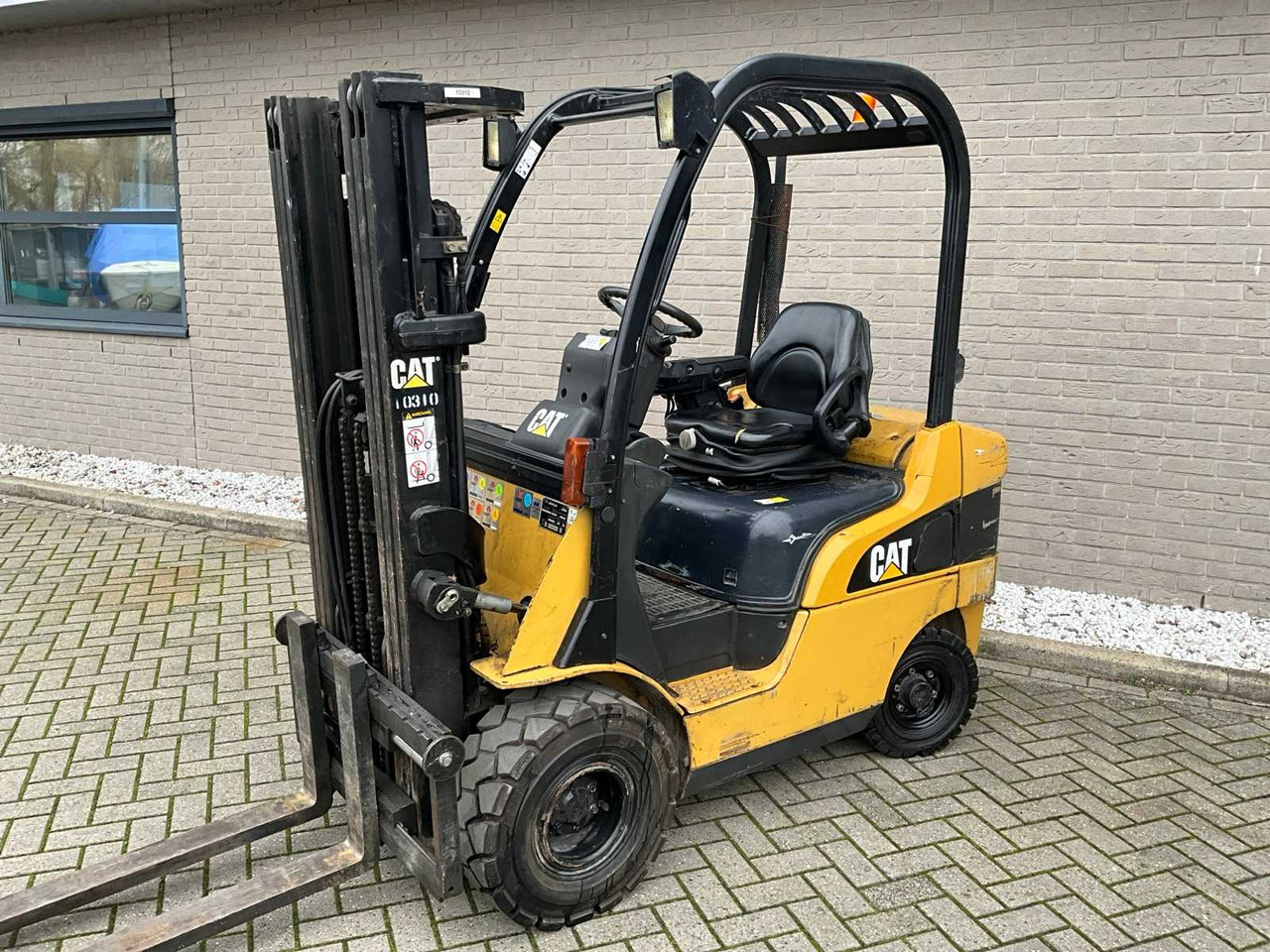 CATERPILLAR - DP20CN - FORKLIFT - Autokrāvējs: foto 2 CATERPILLAR - DP20CN - FORKLIFT - Autokrāvējs: foto 2