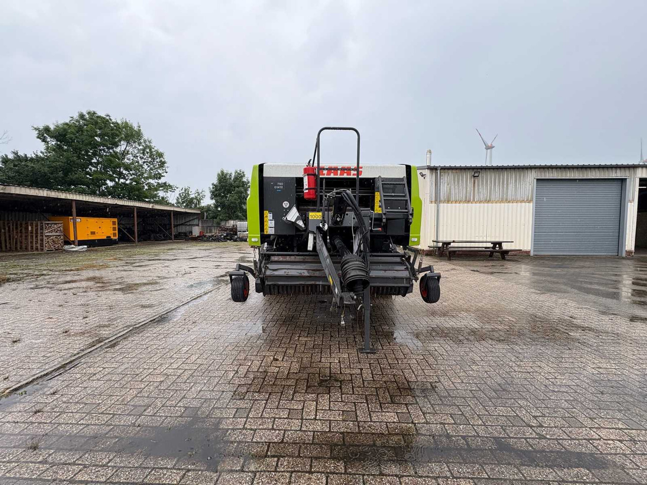 CLAAS ROLLANT 455 UNIWRAP 750 - Rituļu prese: foto 3 CLAAS ROLLANT 455 UNIWRAP 750 - Rituļu prese: foto 3