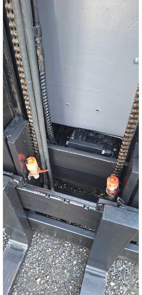 Autokrāvējs CLARK - DPM 20 SB - 1990 - FORKLIFT: foto 10 Autokrāvējs CLARK - DPM 20 SB - 1990 - FORKLIFT: foto 10