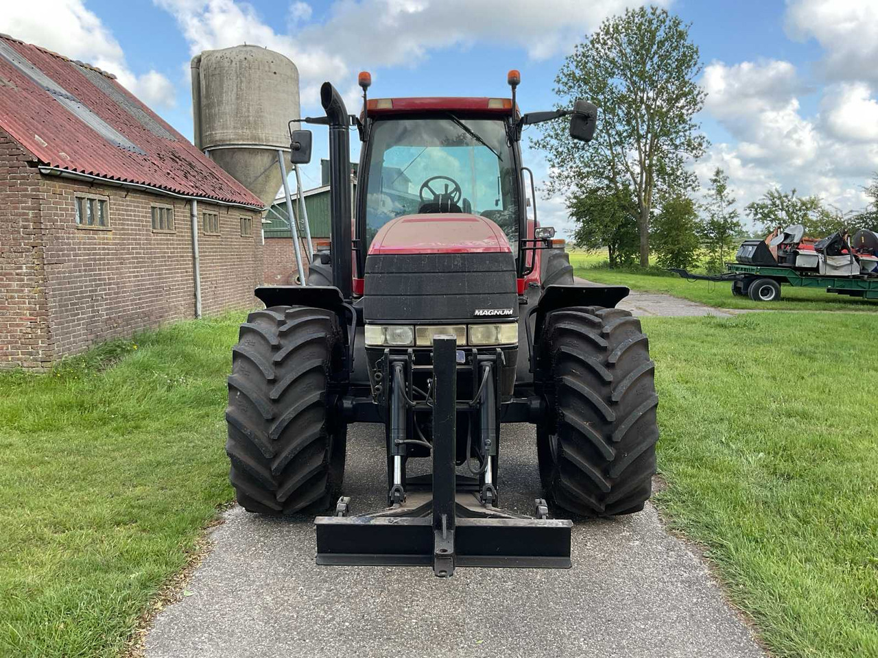 Case IH Magnum MX240 - Traktors: foto 2 Case IH Magnum MX240 - Traktors: foto 2