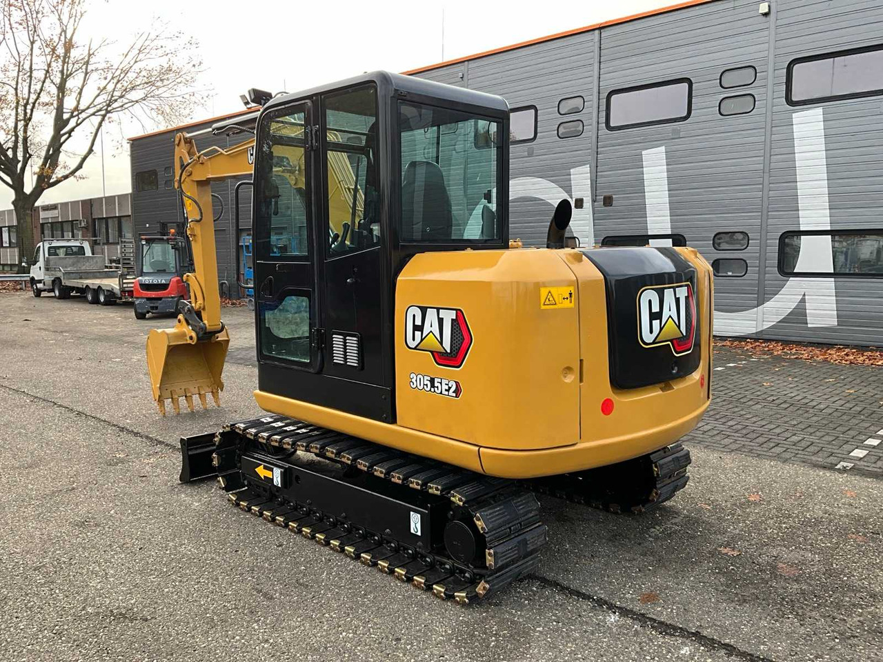 Caterpillar 305.5E2 - Kāpurķēžu ekskavators: foto 3 Caterpillar 305.5E2 - Kāpurķēžu ekskavators: foto 3