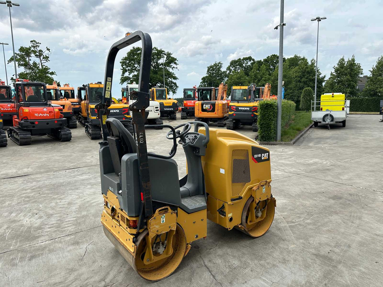 Caterpillar CB14 CB14B - Ceļu veltnis: foto 4 Caterpillar CB14 CB14B - Ceļu veltnis: foto 4