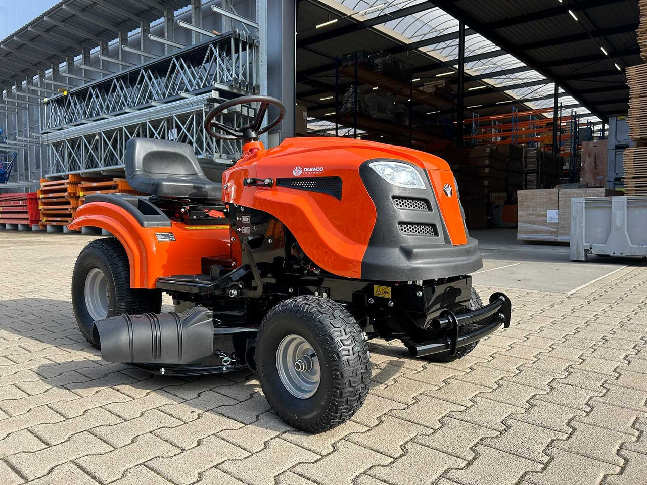 Daewoo DA1066HX - Zāles pļāvējs: foto 4 Daewoo DA1066HX - Zāles pļāvējs: foto 4