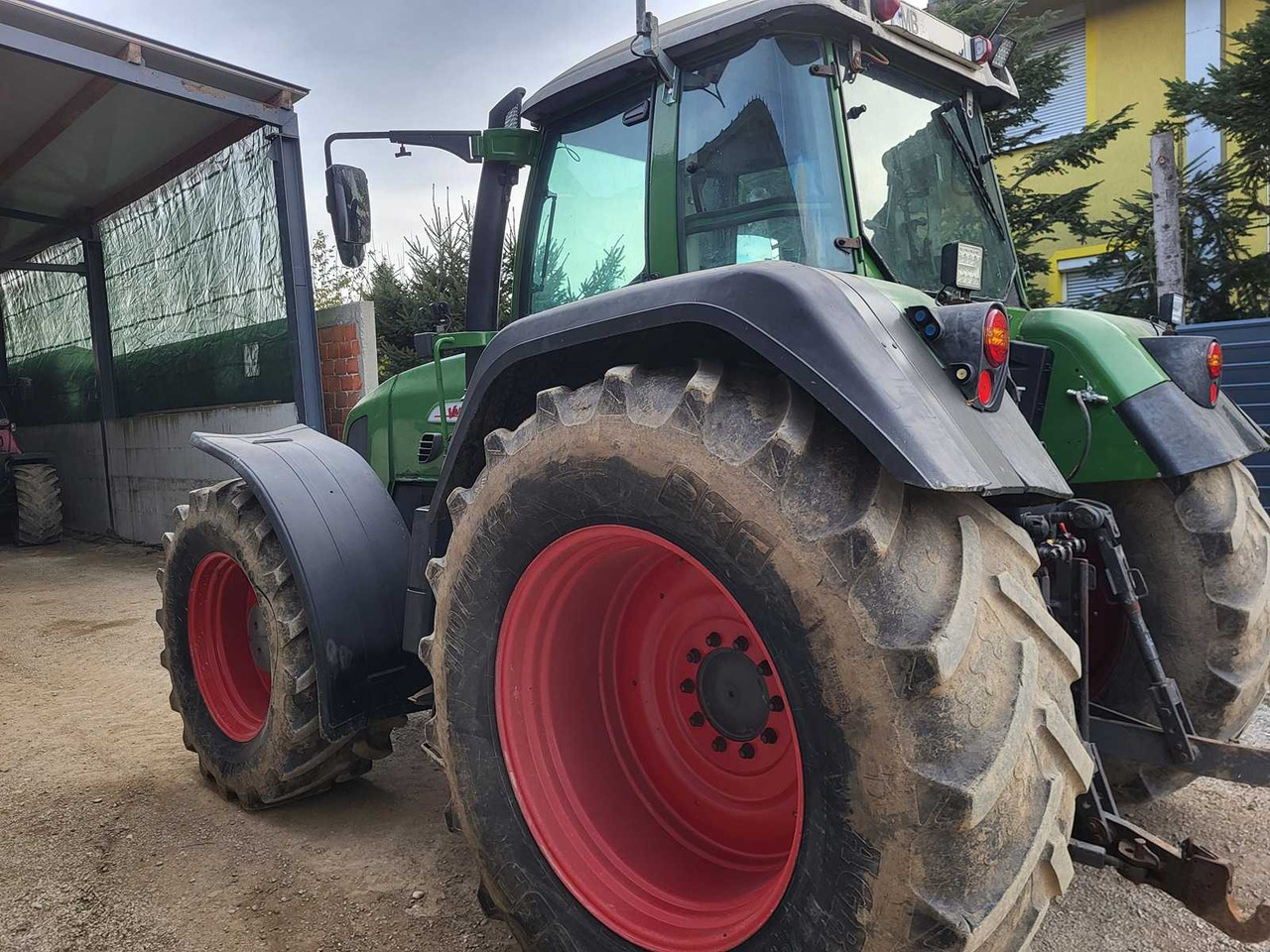 FENDT - 920 FAVORIT VARIO - 4-WHEEL DRIVE TRACTOR - 2009 - Traktors: foto 5 FENDT - 920 FAVORIT VARIO - 4-WHEEL DRIVE TRACTOR - 2009 - Traktors: foto 5