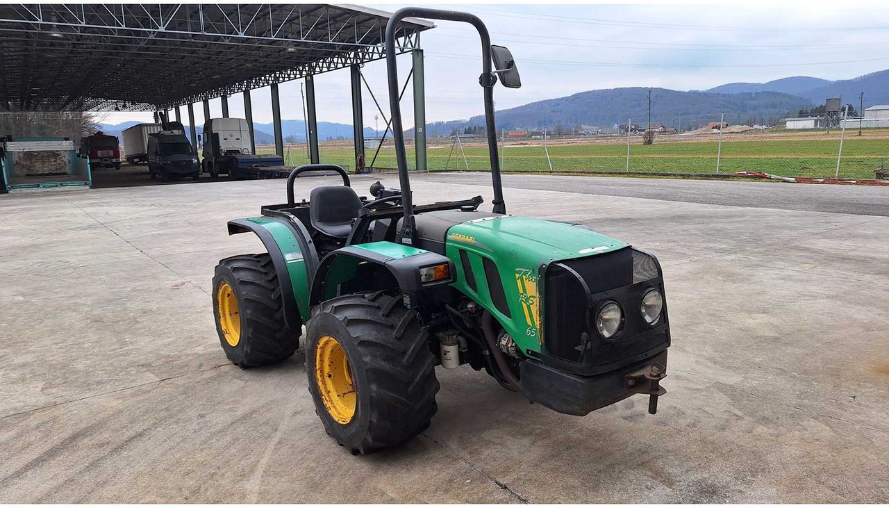 FERRARI - 65 THOR 4X4 - 4-WHEEL DRIVE TRACTOR - 2006 - Traktors: foto 3 FERRARI - 65 THOR 4X4 - 4-WHEEL DRIVE TRACTOR - 2006 - Traktors: foto 3