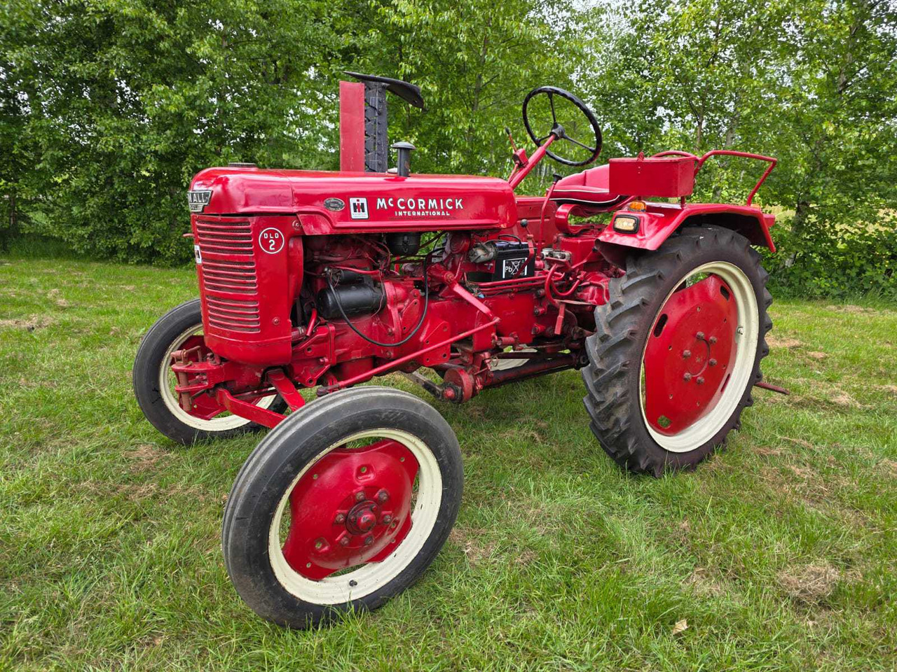 Farmall / Mc Cormick DLD2 - Traktors: foto 2 Farmall / Mc Cormick DLD2 - Traktors: foto 2