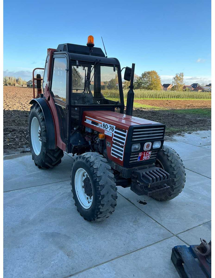 Fiat 80-76 DT - Traktors: foto 3 Fiat 80-76 DT - Traktors: foto 3